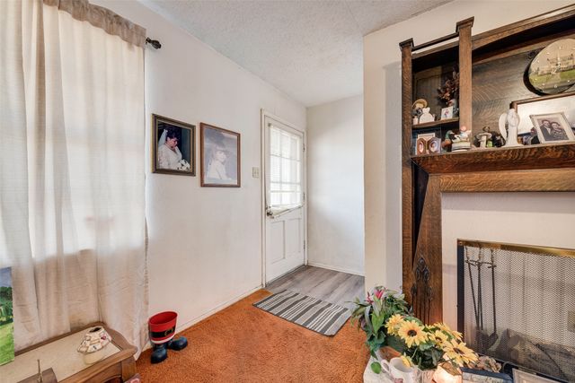 110 Hackberry Street, Lancaster, TX 75146