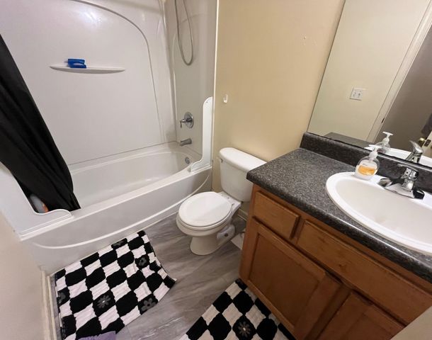 7909 LOWRANCE RD, Unincorporated, TN 38125