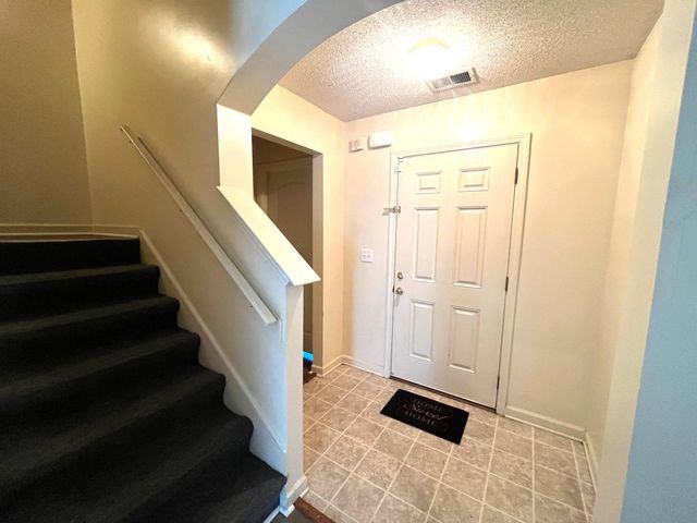 7909 LOWRANCE RD, Unincorporated, TN 38125