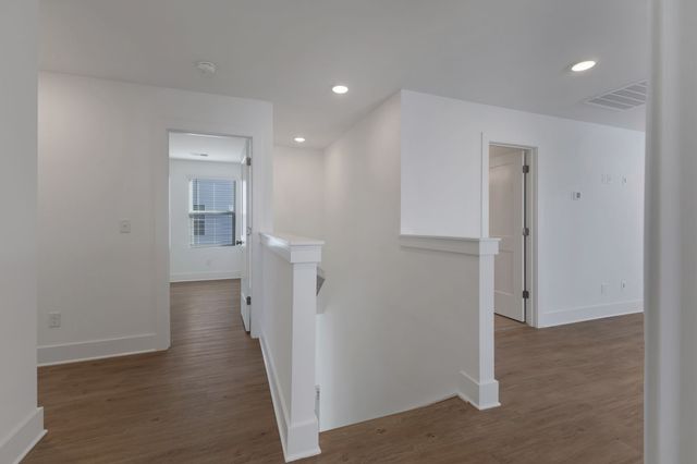 930 Watercourse Ct, Nashville, TN 37214