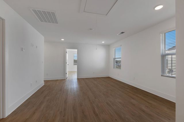 930 Watercourse Ct, Nashville, TN 37214