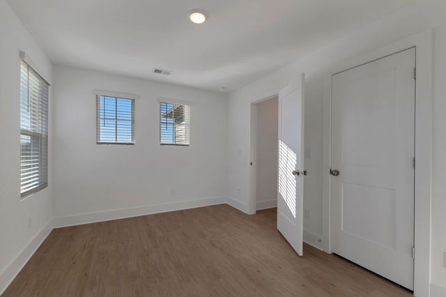 930 Watercourse Ct, Nashville, TN 37214