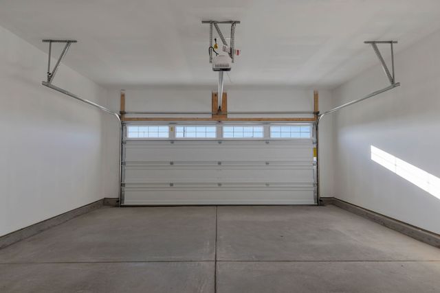 930 Watercourse Ct, Nashville, TN 37214