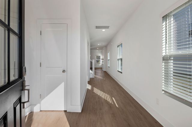 930 Watercourse Ct, Nashville, TN 37214