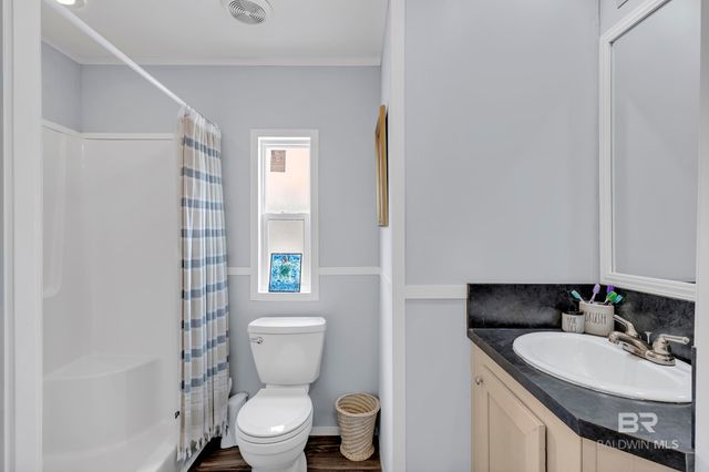 297 Buena Vista Circle, Lillian, AL 36549