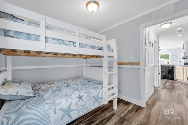 297 Buena Vista Circle, Lillian, AL 36549