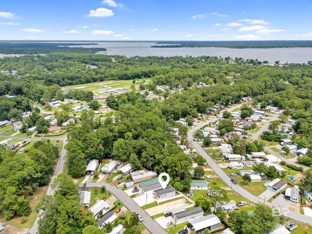 297 Buena Vista Circle, Lillian, AL 36549