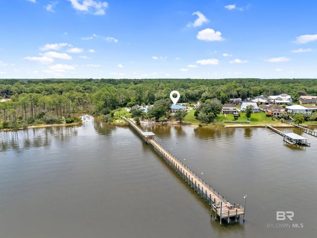 297 Buena Vista Circle, Lillian, AL 36549