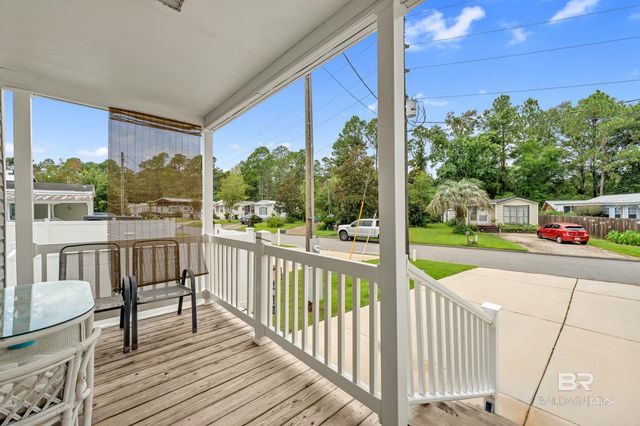 297 Buena Vista Circle, Lillian, AL 36549