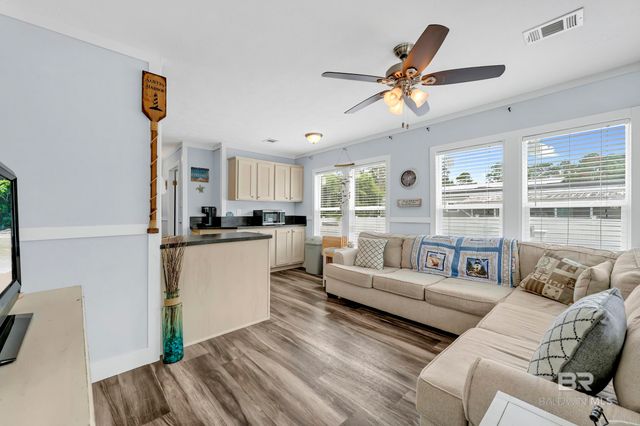 297 Buena Vista Circle, Lillian, AL 36549