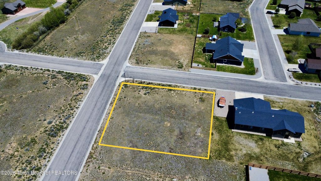 TBD ARROYO Avenue, Pinedale, WY 82941 photo 3