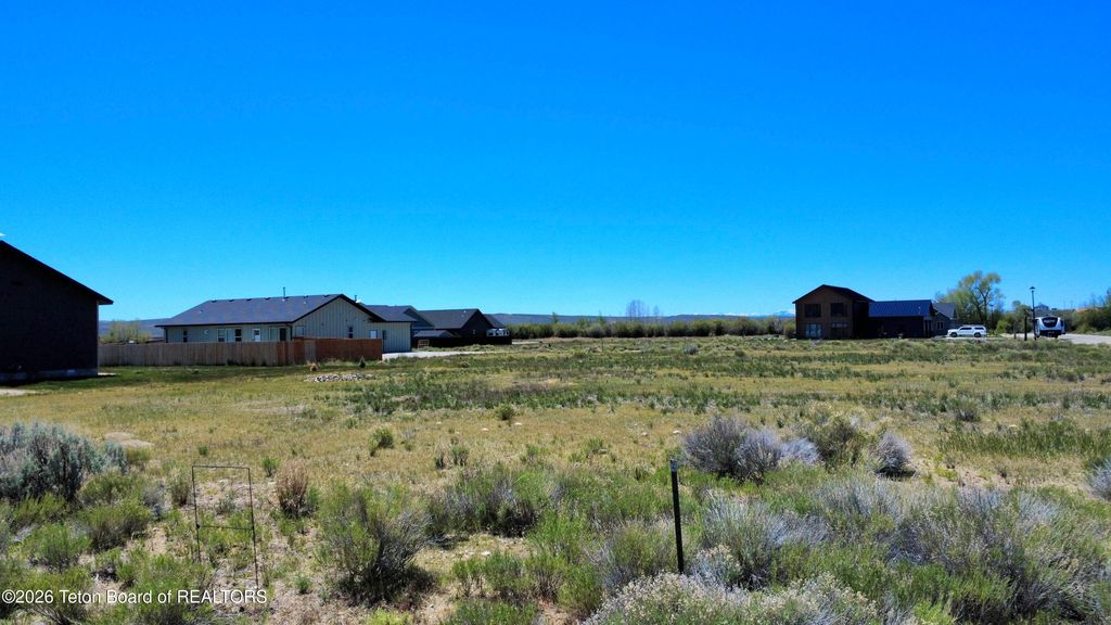 TBD ARROYO Avenue, Pinedale, WY 82941 photo 4