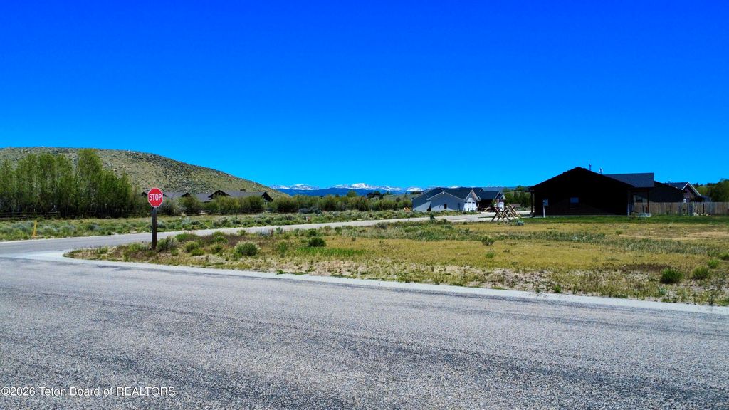 TBD ARROYO Avenue, Pinedale, WY 82941 photo 6