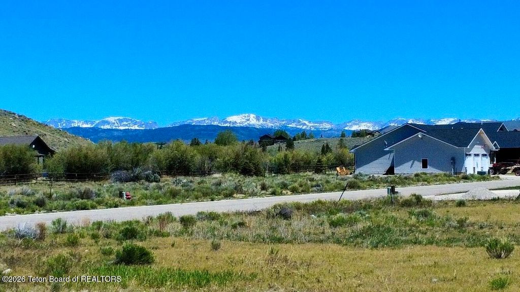 TBD ARROYO Avenue, Pinedale, WY 82941 photo 7