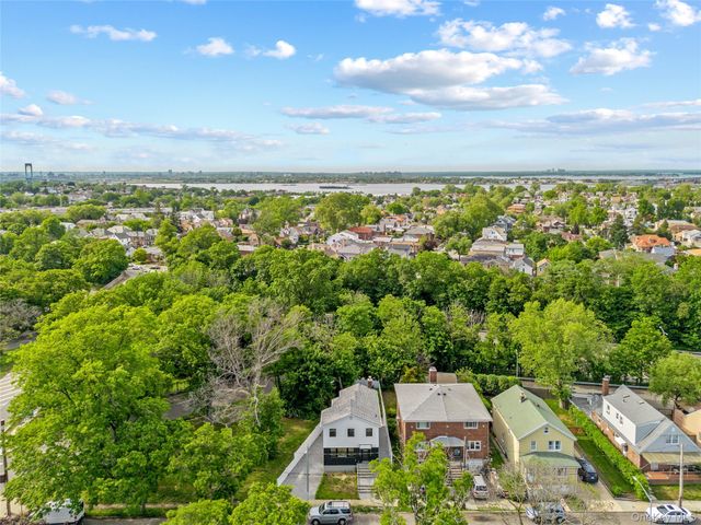 15703 Locke Avenue, Whitestone, NY 11357