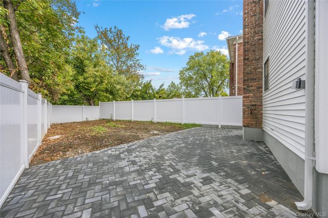 15703 Locke Avenue, Whitestone, NY 11357