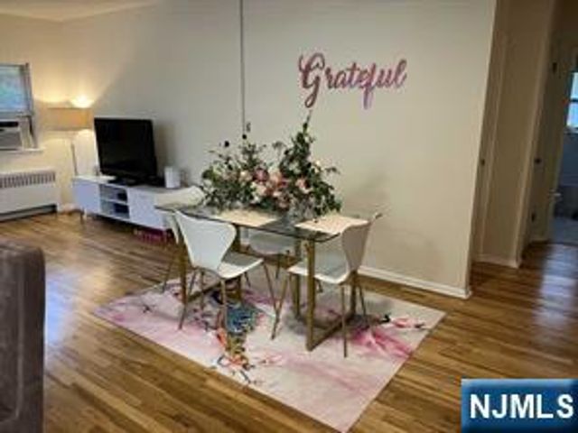 280-320 Oak Street 310A, Ridgewood, NJ 07450