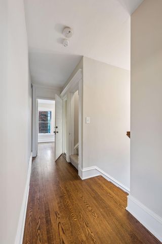 105 Milton Street S, Saint Paul, MN 55105