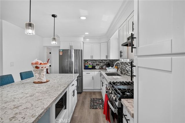 2166 Fashion, Long Beach, CA 90810