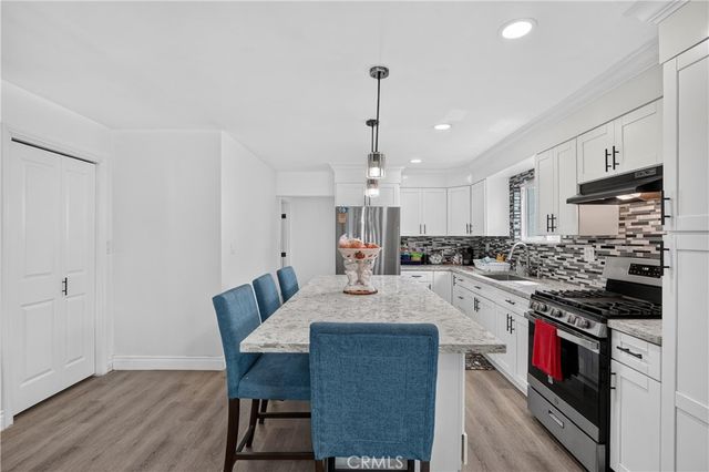 2166 Fashion, Long Beach, CA 90810