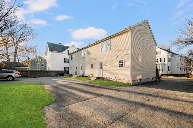 22 Vernon Street B, Providence, RI 02903