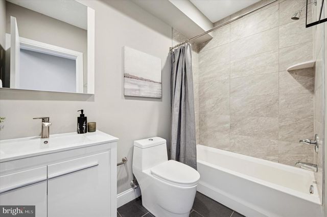 2333 WILDER ST, Philadelphia, PA 19146