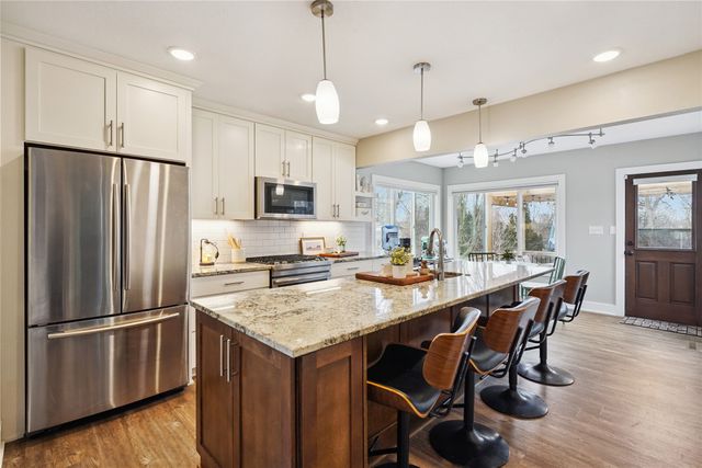 1042 58th Street, Des Moines, IA 50311