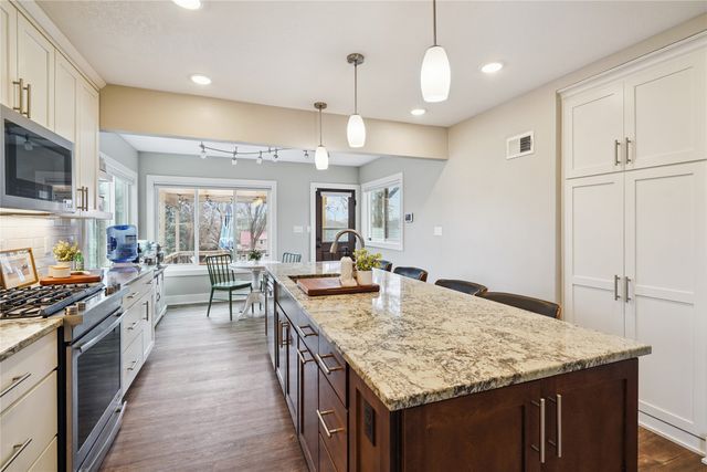 1042 58th Street, Des Moines, IA 50311