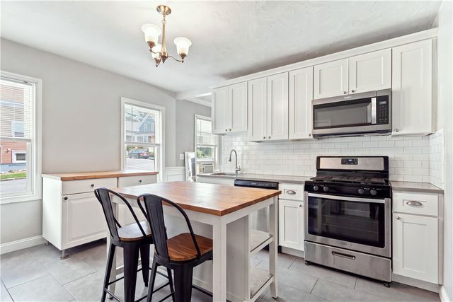 509 Union Avenue, Providence, RI 02909