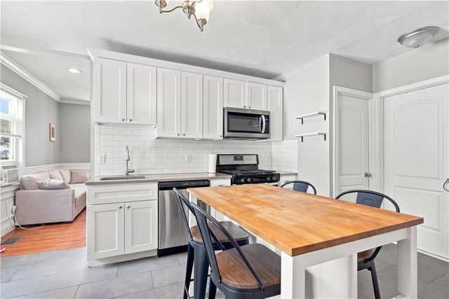 509 Union Avenue, Providence, RI 02909
