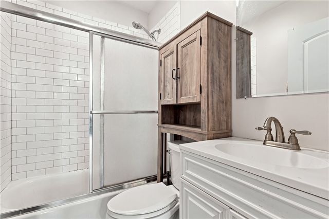 509 Union Avenue, Providence, RI 02909