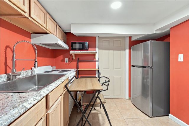 509 Union Avenue, Providence, RI 02909