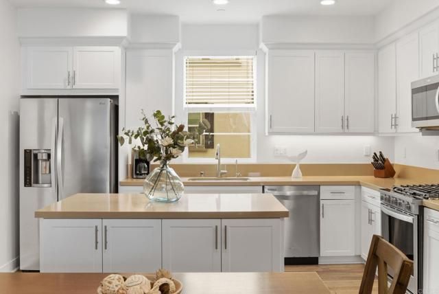 4367 Pacifica Way 2, Oceanside, CA 92056