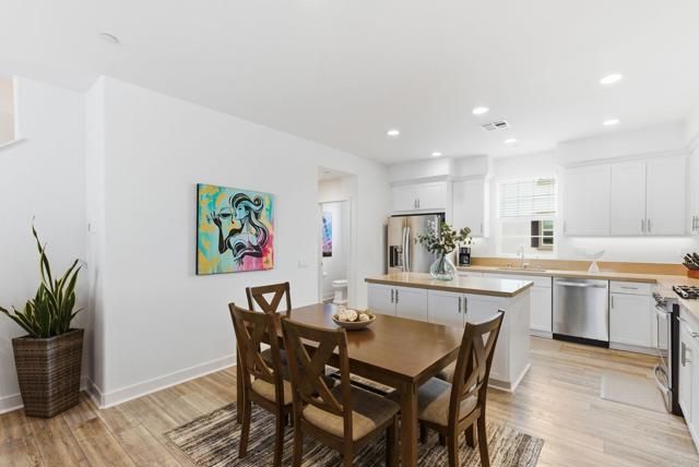 4367 Pacifica Way 2, Oceanside, CA 92056