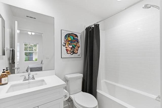 4367 Pacifica Way 2, Oceanside, CA 92056