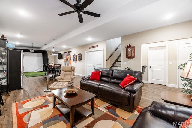 1395 Dove Hollow Circle, O'fallon, IL 62269