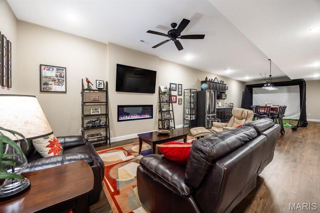 1395 Dove Hollow Circle, O'fallon, IL 62269