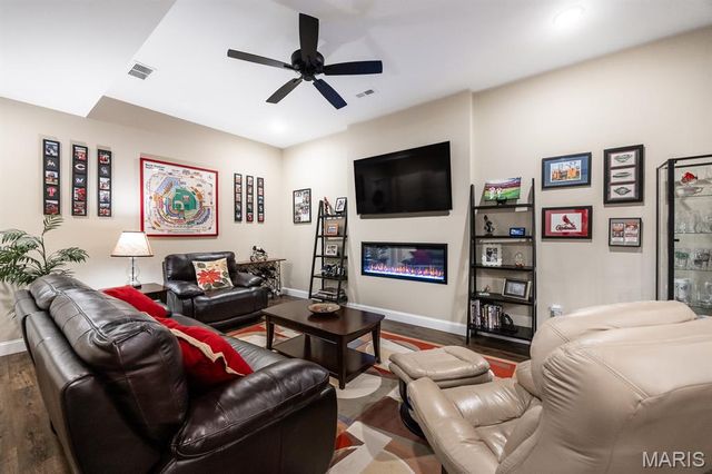 1395 Dove Hollow Circle, O'fallon, IL 62269