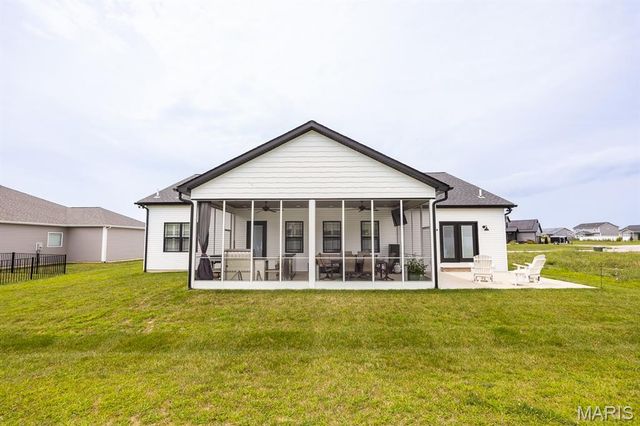 1395 Dove Hollow Circle, O'fallon, IL 62269