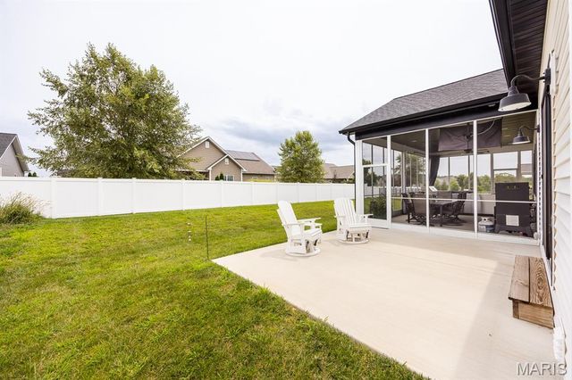 1395 Dove Hollow Circle, O'fallon, IL 62269