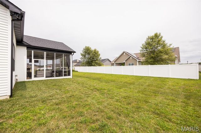 1395 Dove Hollow Circle, O'fallon, IL 62269