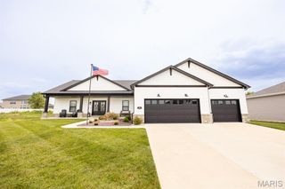 1395 Dove Hollow Circle, O'fallon, IL 62269