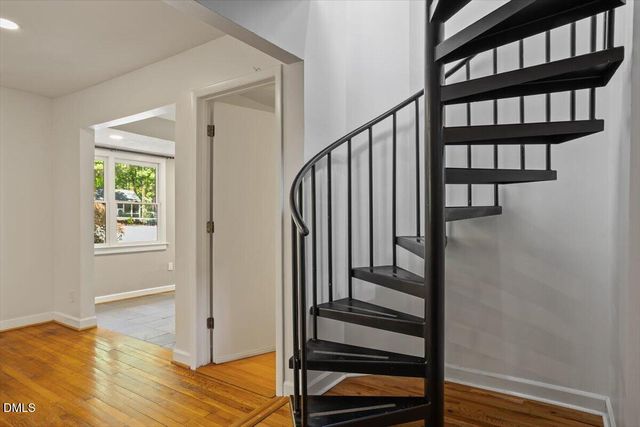 123 Windsor Circle, Chapel Hill, NC 27516