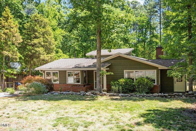 123 Windsor Circle, Chapel Hill, NC 27516
