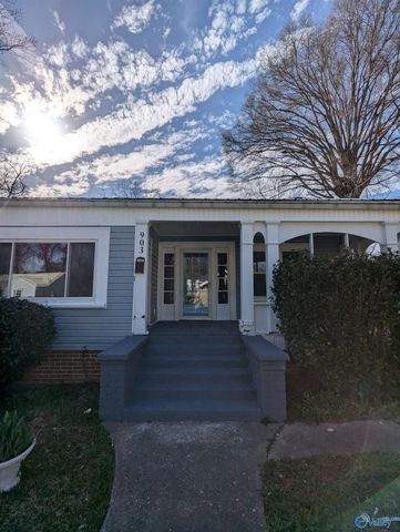 903 Spruce Street, Gadsden, AL 35901