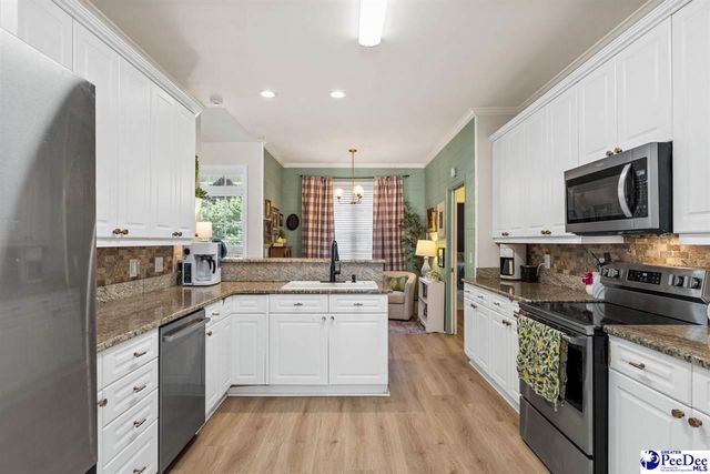 2816 Olde Mill Rd, Florence, SC 29505