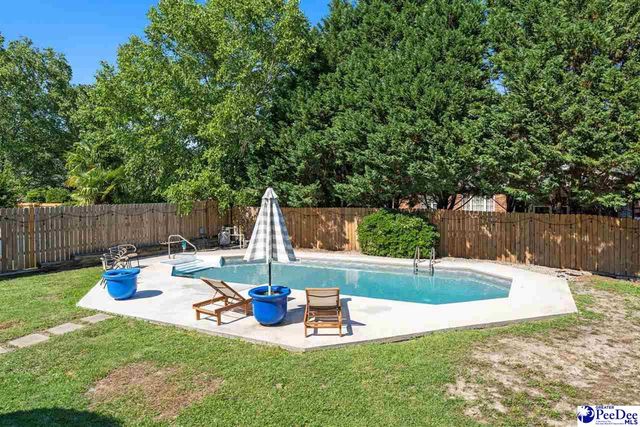 2816 Olde Mill Rd, Florence, SC 29505