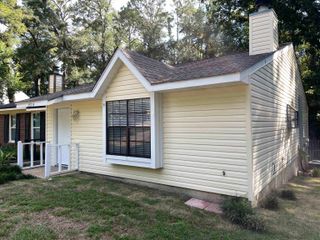 2331 Via Sardinia St # B, Tallahassee, FL 32303