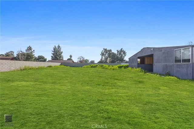 14825 Henderson Avenue, Bakersfield, CA 93314