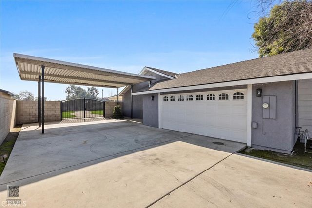 14825 Henderson Avenue, Bakersfield, CA 93314